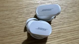 【Bose】 QuietComfort Ultra Earbuds レビュー 使ってわかった実力｜長時間使っても疲れないイヤホンを探す人へ